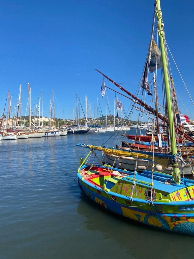Chez Mel Et Manu Lägenhet Sanary-sur-Mer Exteriör bild